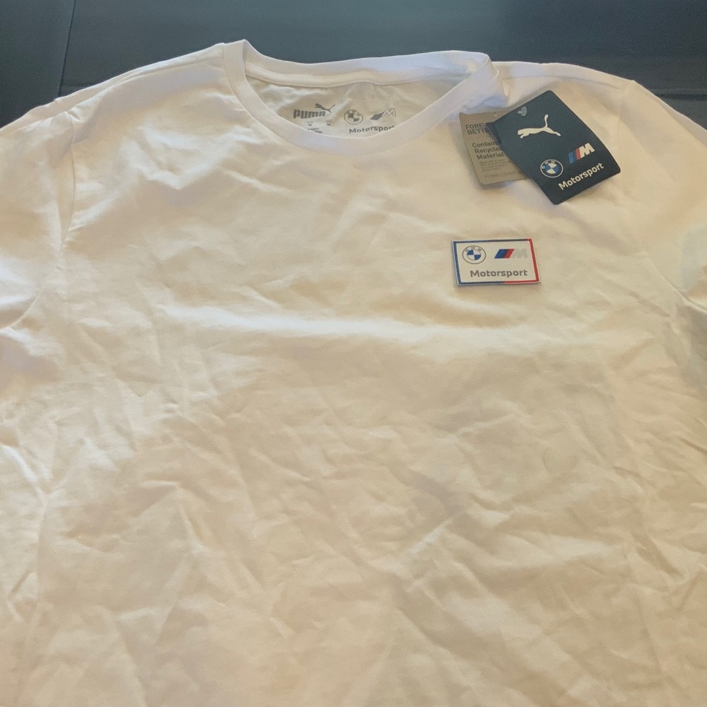 Puma BMW Motorsport White Patch T-shirt Adult Unisex Size M,NWT, MSRP$35